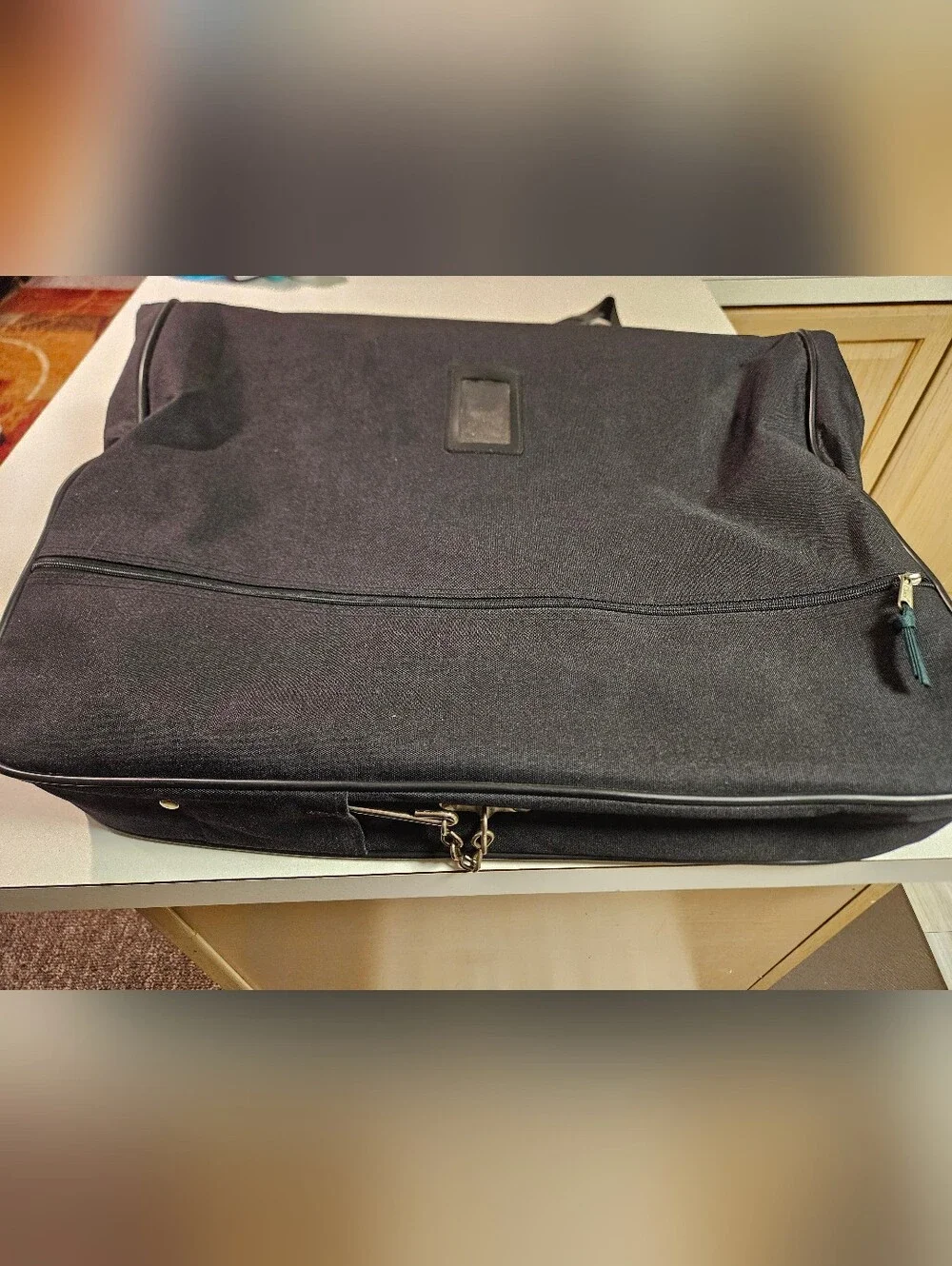 Ciao Brand NWOT Travel Extra Large Suit Bag With Shoulder Strap